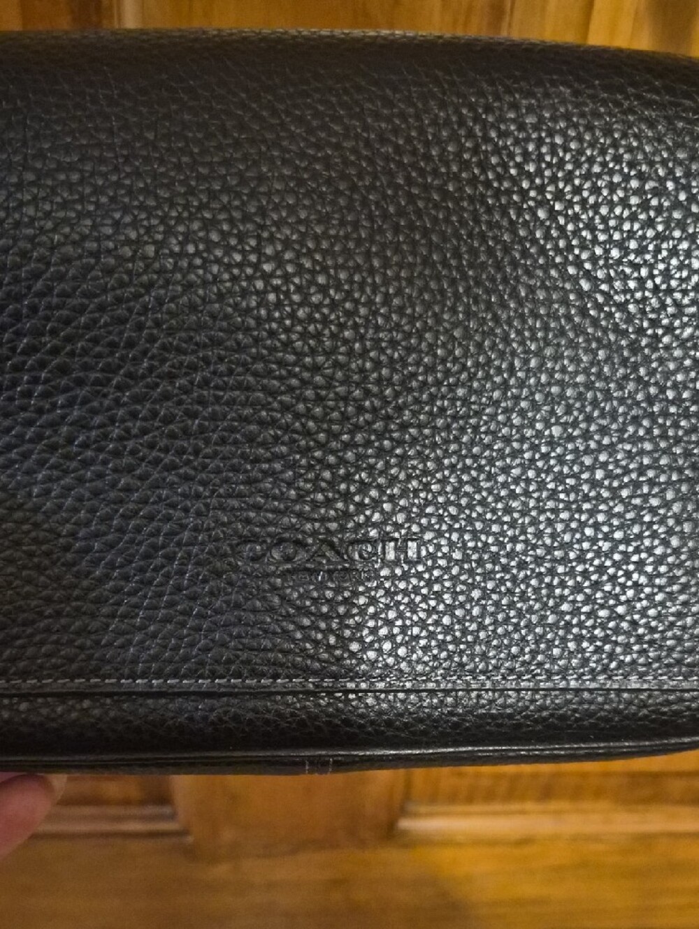 Black Crossbody Leather Bag - Adjustable Strap - Picture 2 of 8